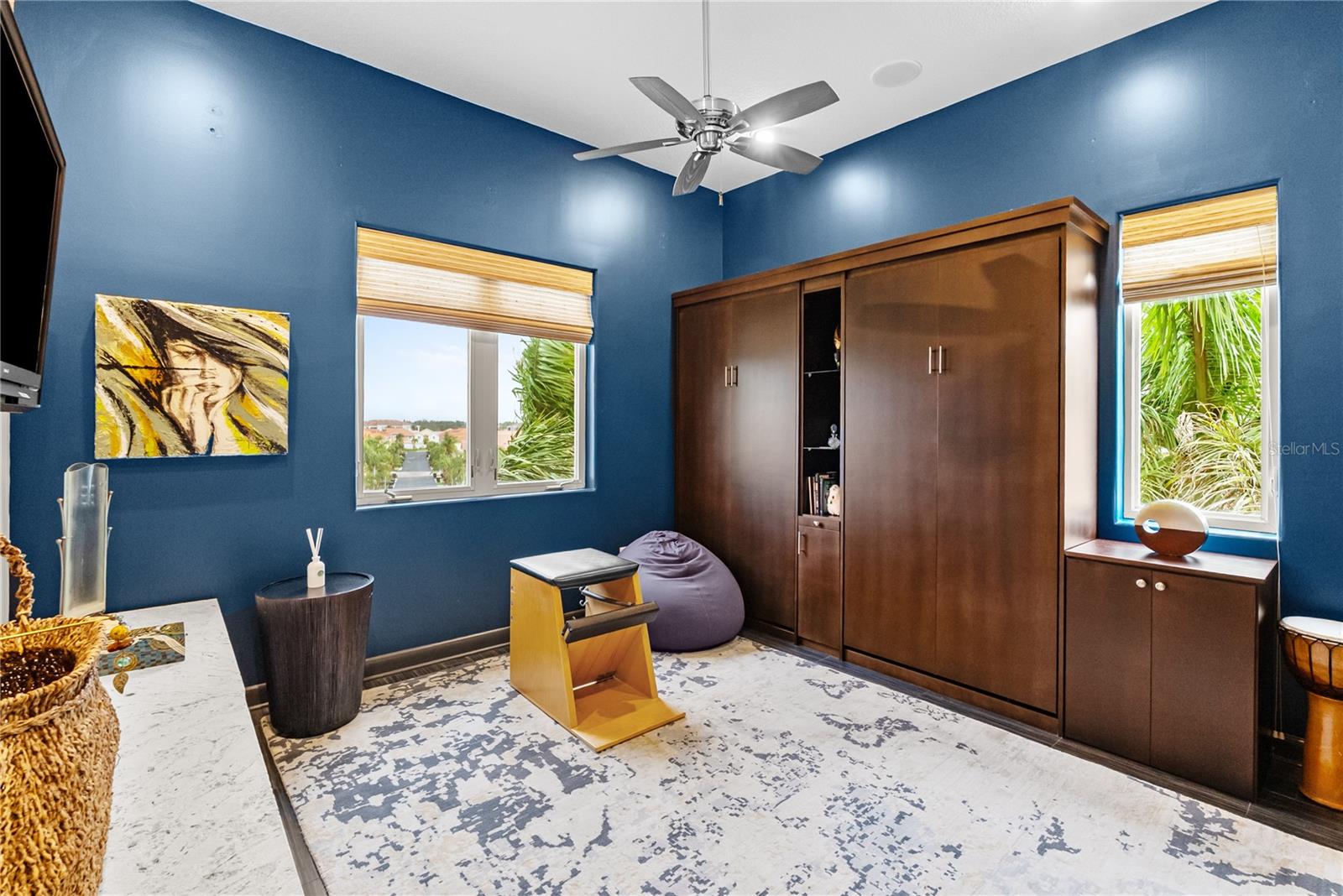 POINTE AT MARINA BAY CONDO THE - Residential