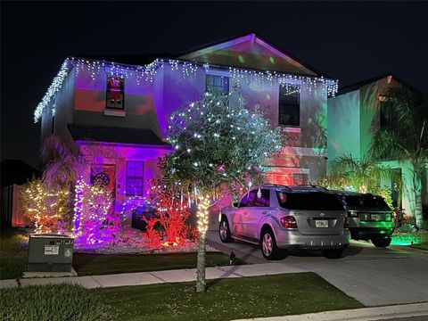 A home in WIMAUMA