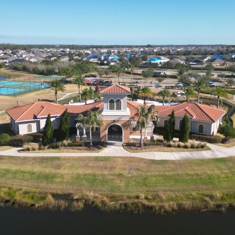 A home in WIMAUMA