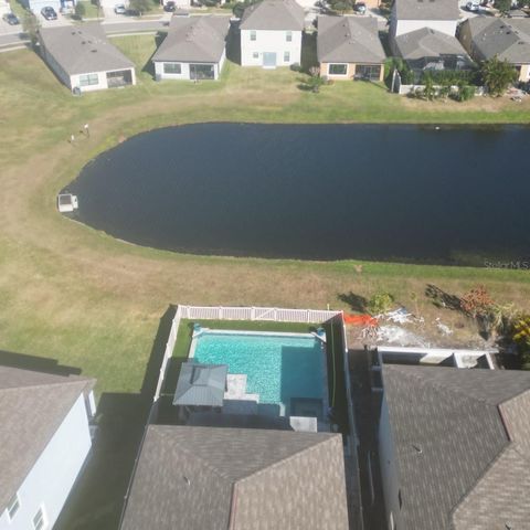 A home in WIMAUMA