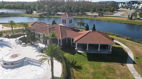 A home in WIMAUMA