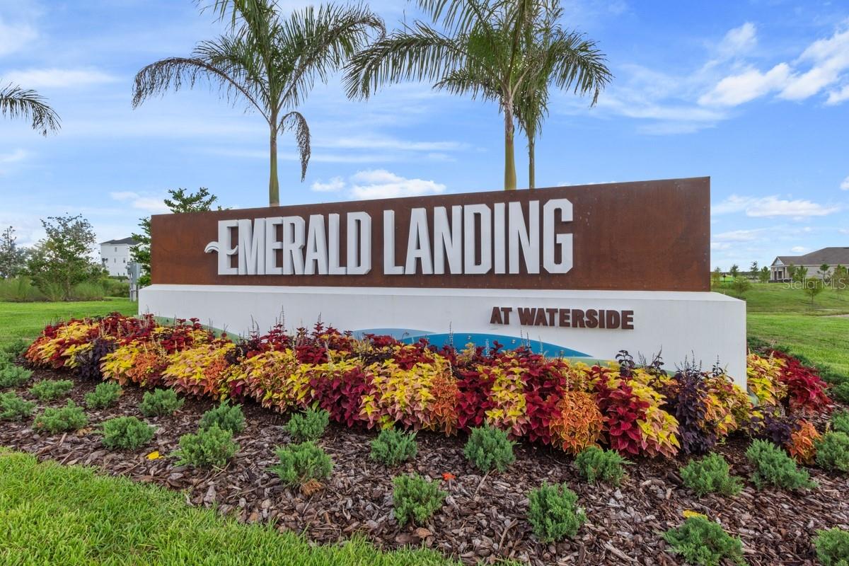 EMERALD LANDING AT WATERSIDE - Residential