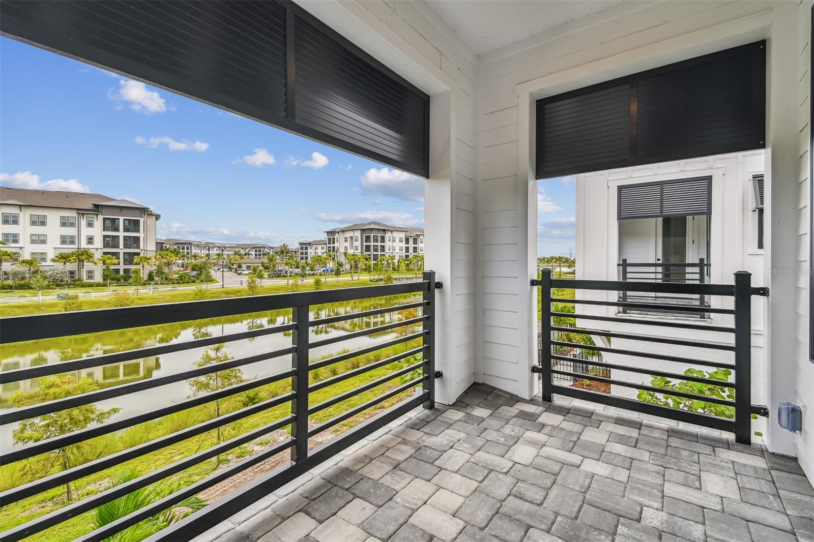 EMERALD LANDING AT WATERSIDE - Residential