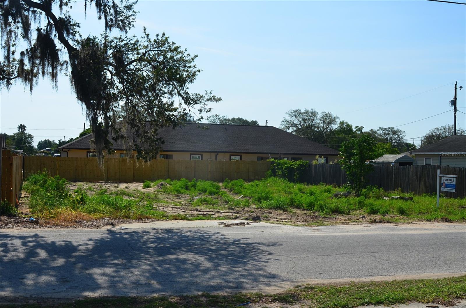 This lot is ideal for building your Custom Home. Tranquil neighborhood with nearby amenities. Easy access to main roads and highways. Close to shopping centers, restaurants, and entertainment options. Minutes away from parks and outdoor activities. A promising opportunity for your investment real estate portfolio.
Don't miss out on the chance to create the home you've always envisioned in this desirable location. Whether you're looking to build a primary residence, a vacation retreat, or an investment property, this vacant lot is ready for your vision to become a reality.
Contact us today to seize this fantastic opportunity and make 1105 Martin Street your address in sunny Haines City, Florida!