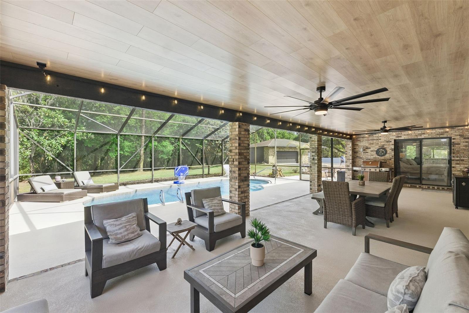 SPRUCE CREEK FARMS UNIT 01-02 - Residential