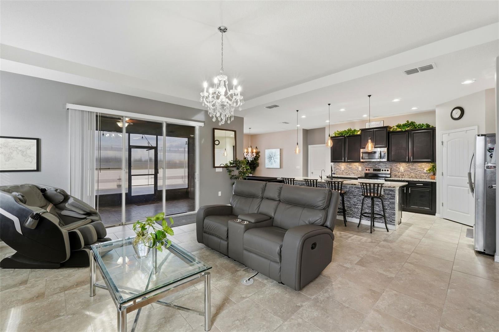 KINDRED 100 - Residential