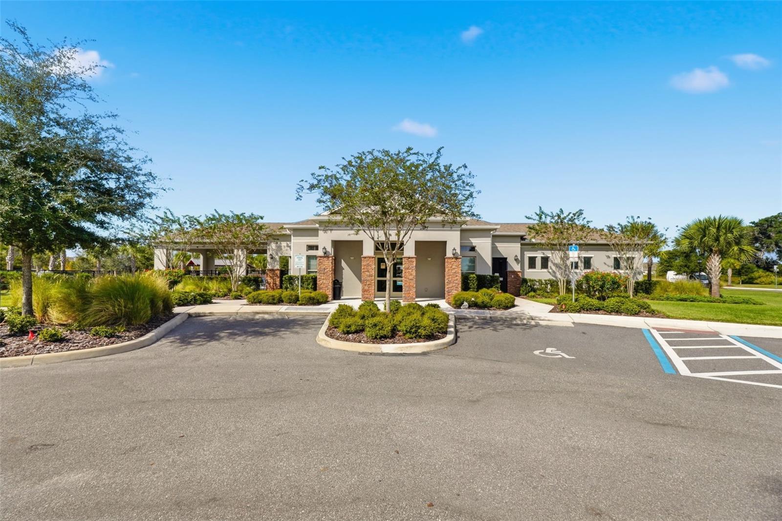 KINDRED 100 - Residential