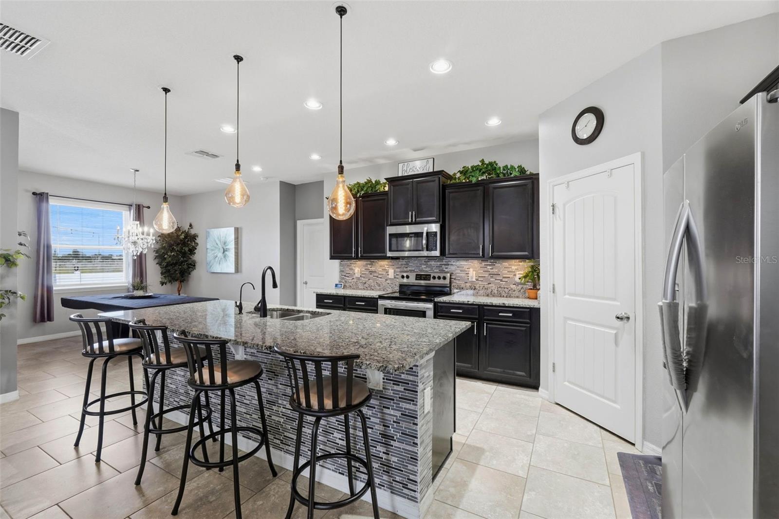 KINDRED 100 - Residential