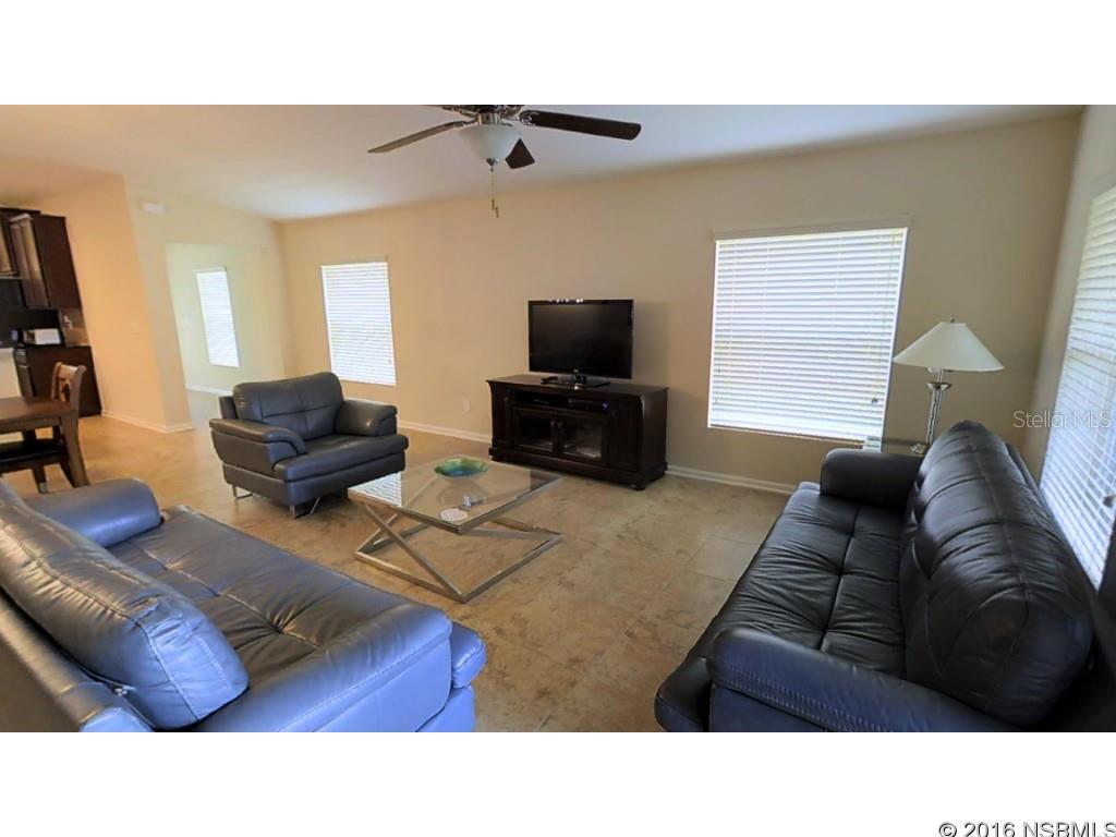 Venetian Bat Un 01 Ph 01B - Residential