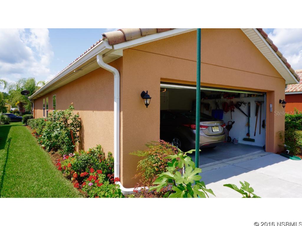 Venetian Bat Un 01 Ph 01B - Residential