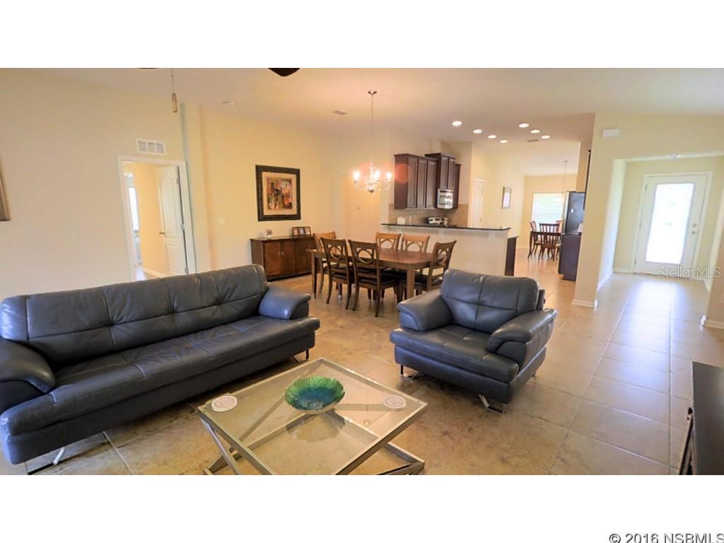 Venetian Bat Un 01 Ph 01B - Residential