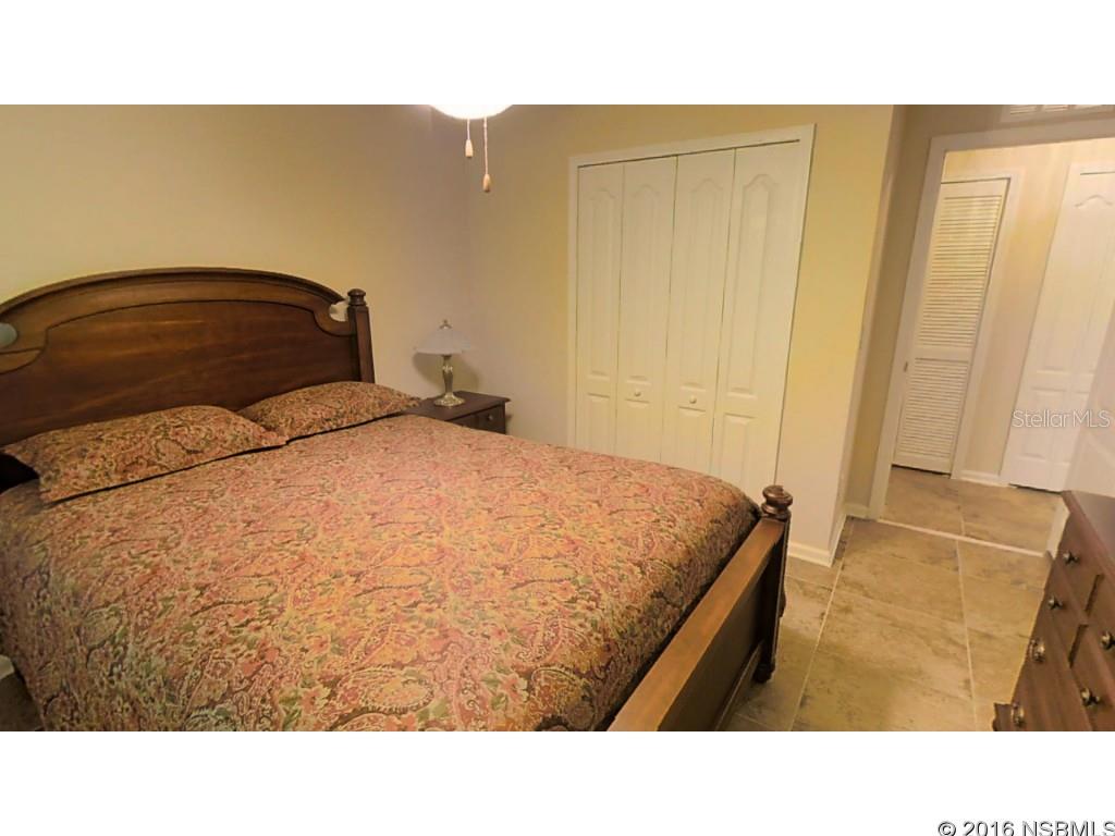 Venetian Bat Un 01 Ph 01B - Residential