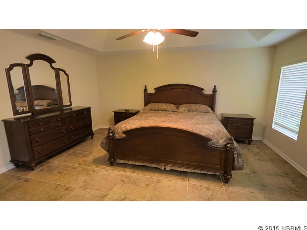 Venetian Bat Un 01 Ph 01B - Residential