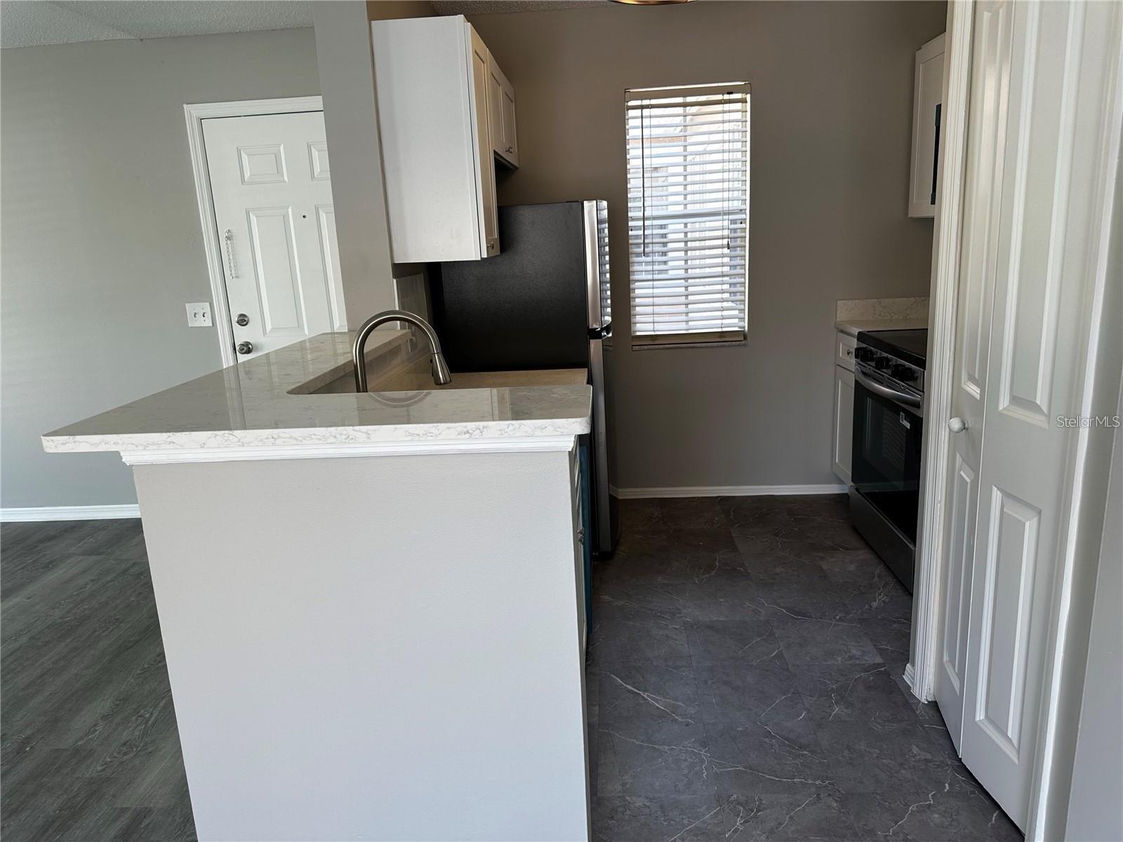 HIDDEN SPGS CONDO - Residential Lease