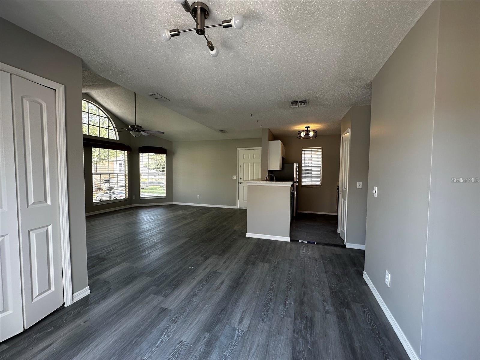 HIDDEN SPGS CONDO - Residential Lease