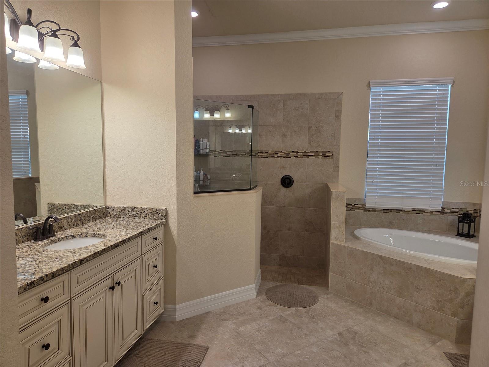 BRIDGEWATER PH III AT LAKEWOOD RANCH - Residential Lease