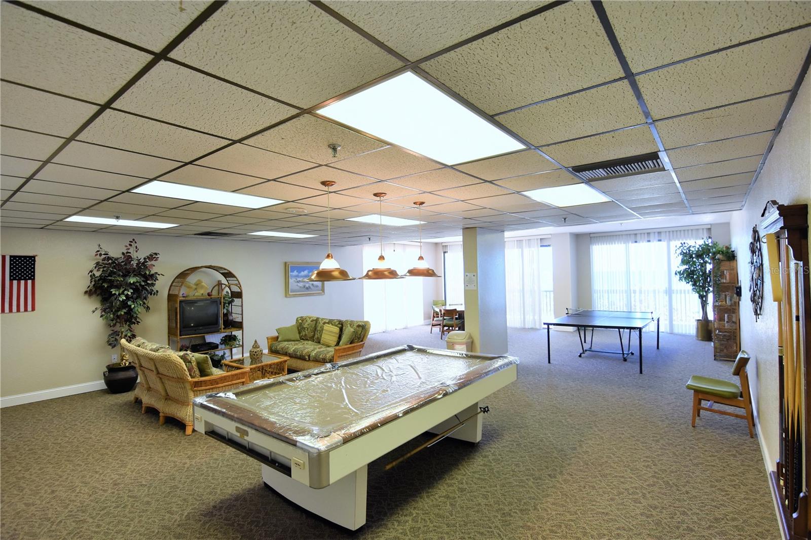 SURFSIDE TOWER CONDO - Residential Lease