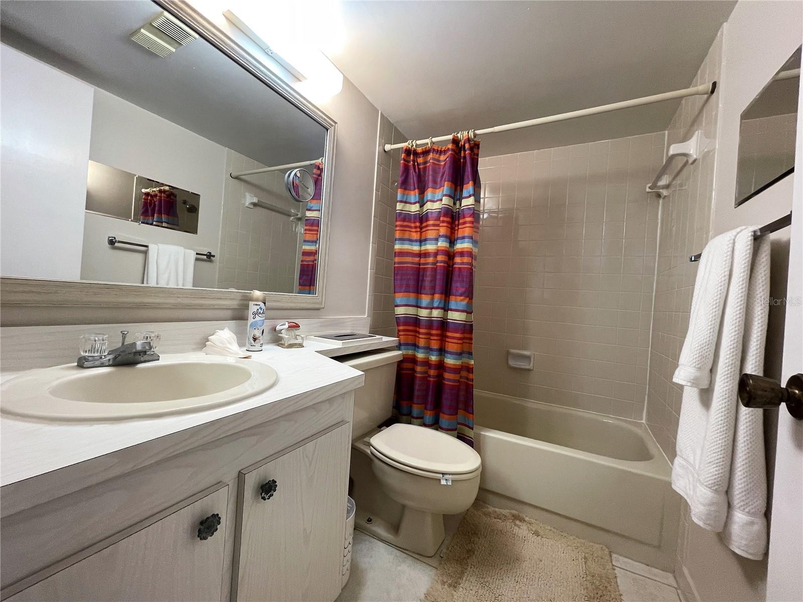 SURFSIDE TOWER CONDO - Residential Lease