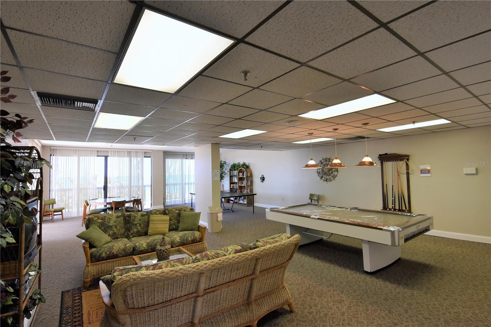 SURFSIDE TOWER CONDO - Residential Lease