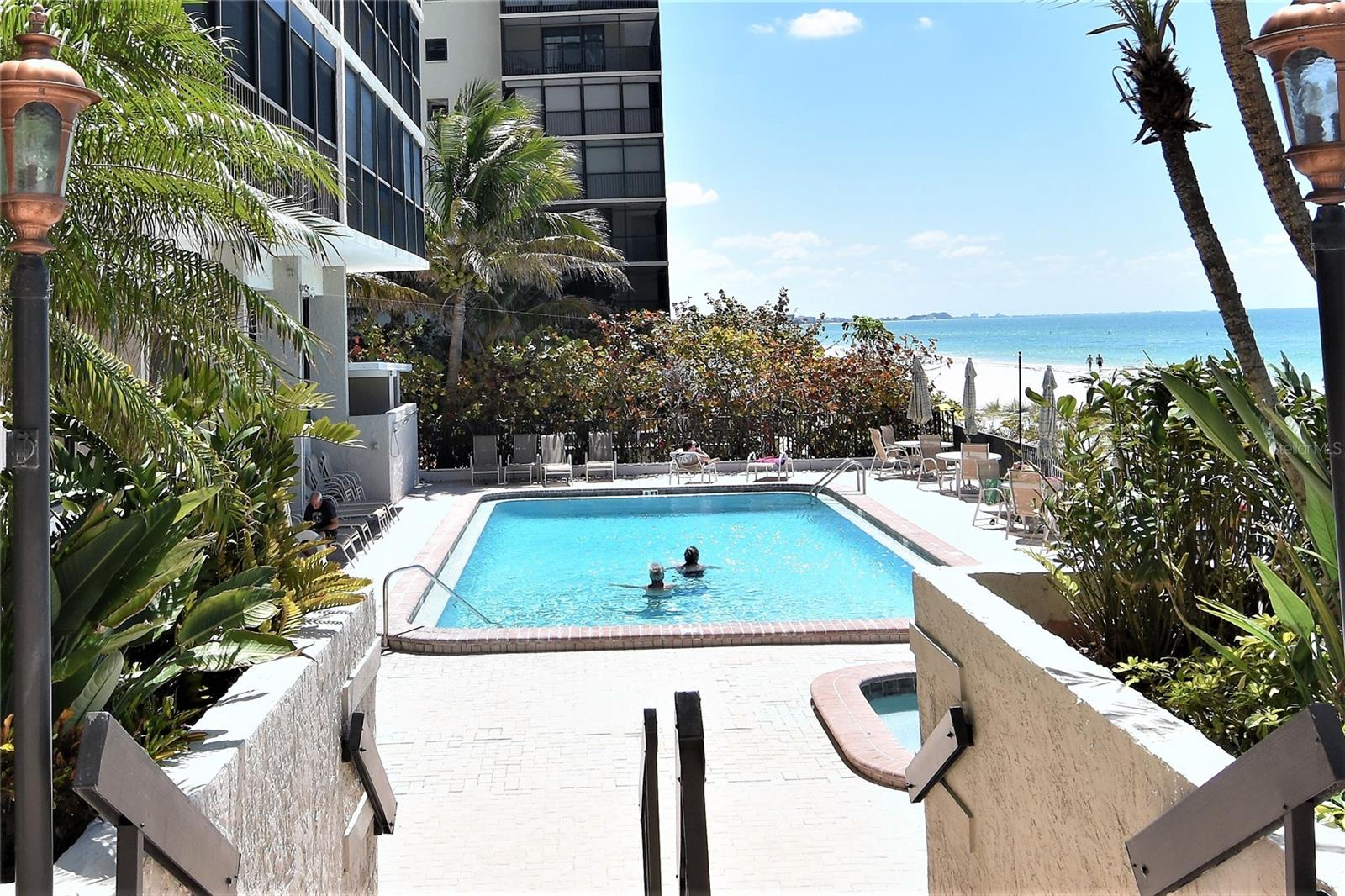SURFSIDE TOWER CONDO - Residential Lease