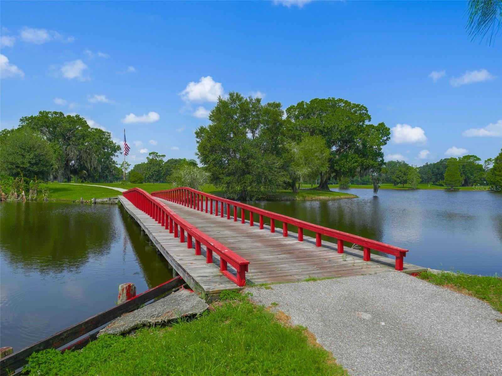 INDIAN LAKE ESTATES - Land