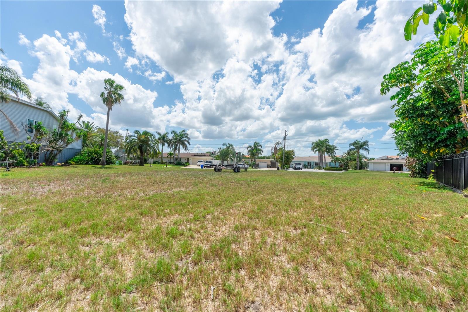 COQUINA BEACH - Land