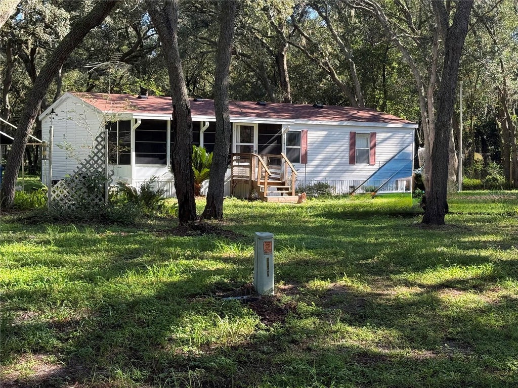 Photo of 34921 Punch Rd, Dade City, FL 33523 (MLS # TB8550231)