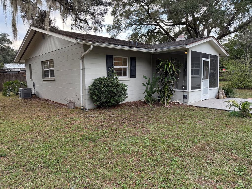 Photo of 5530 S Perch Drive, Floral City, FL 34436 (MLS # OM715044)