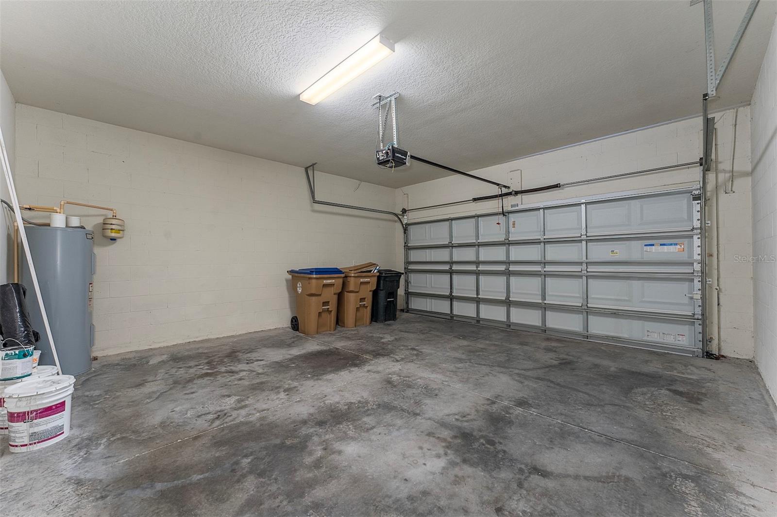 LAKESHORE AT NARCOOSSEE PH 3 - Residential Lease