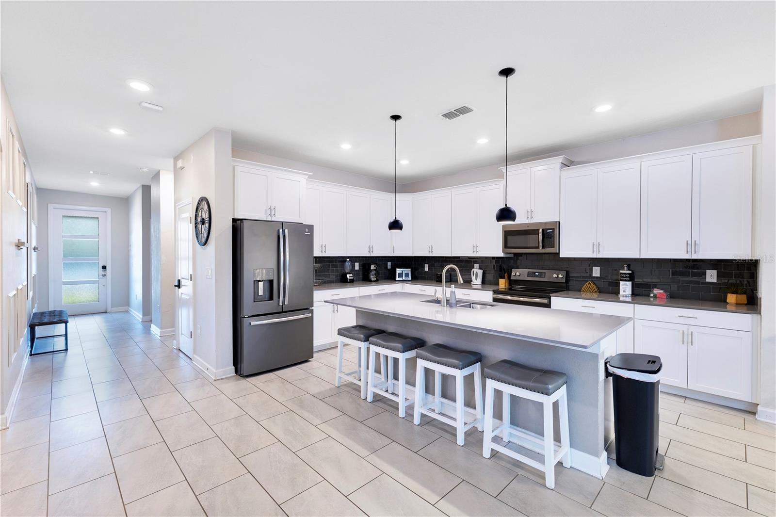 COVE AT STOREY LAKE II - Residential