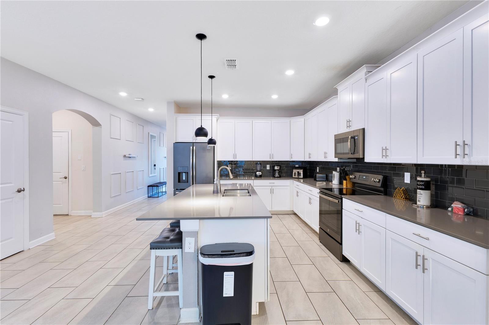 COVE AT STOREY LAKE II - Residential