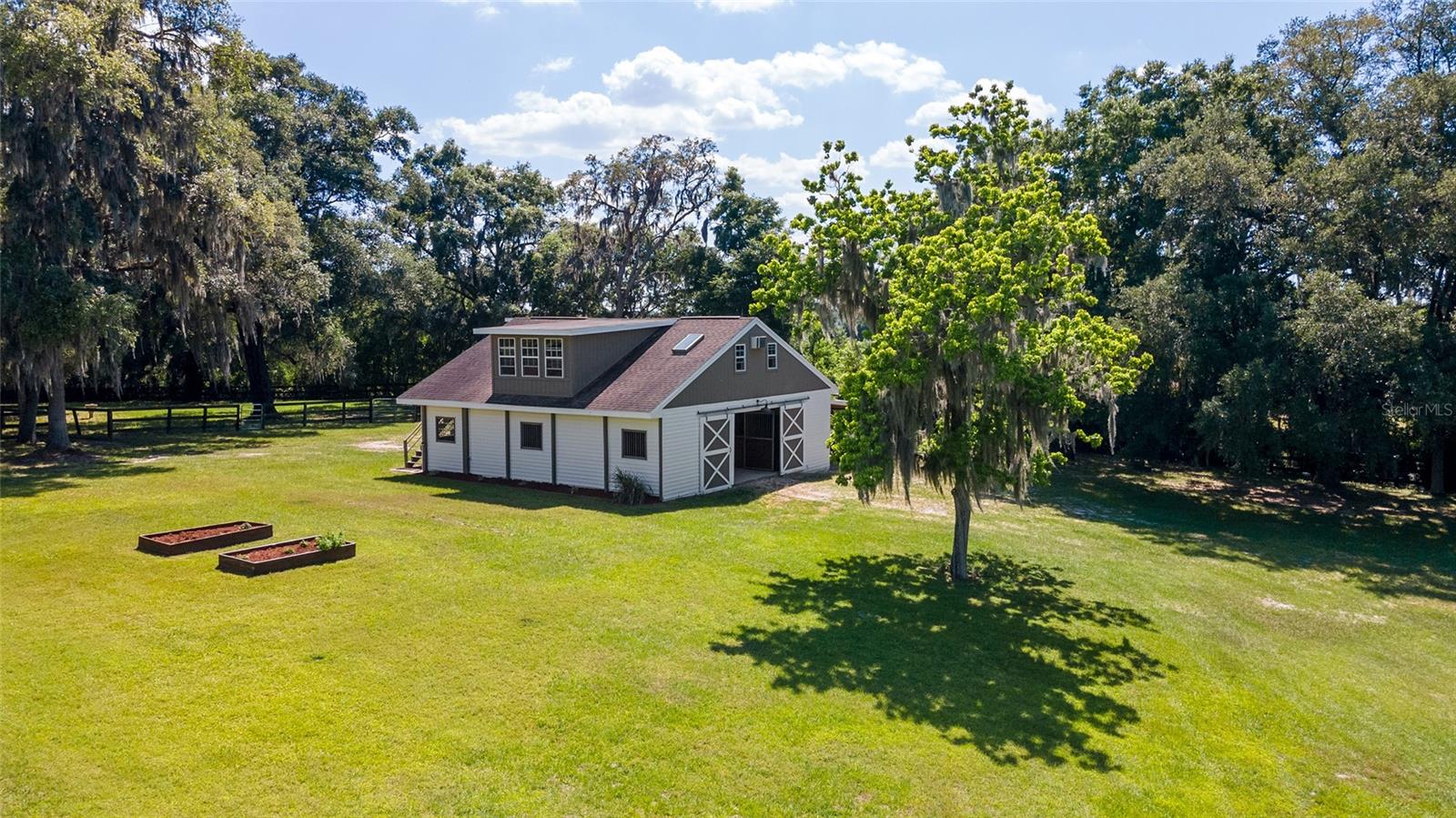 SWEETWATER FARM - Farm