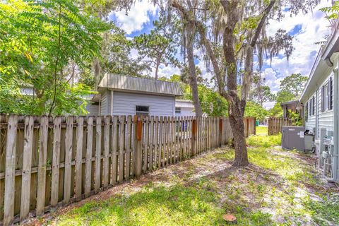 A home in LAKE MARY