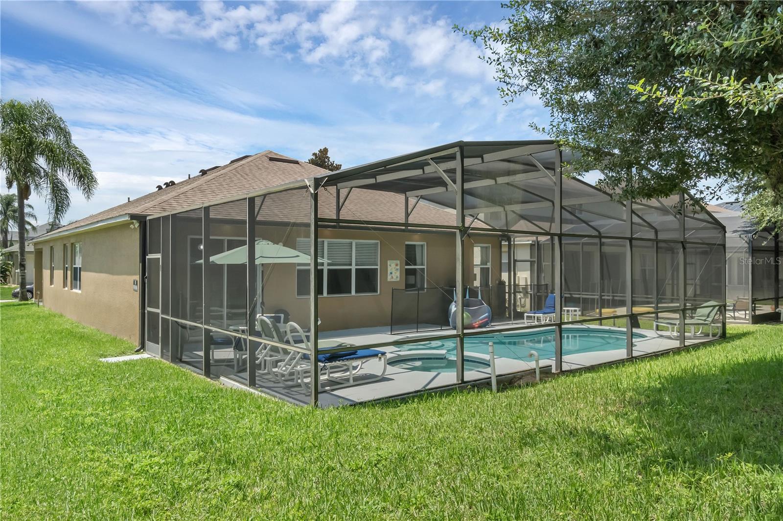 LEGACY PARK PH 02 - Residential Lease