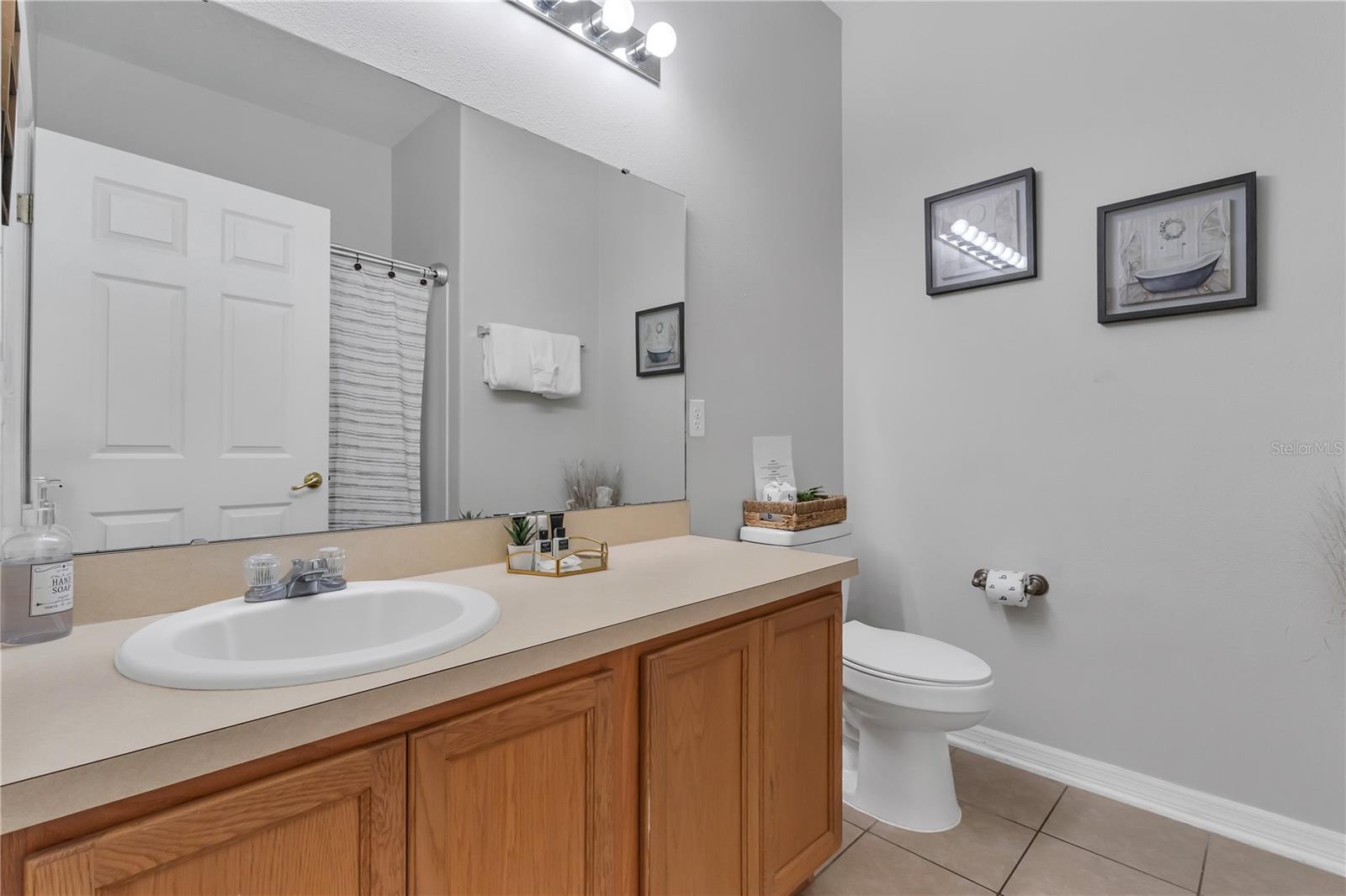 LEGACY PARK PH 02 - Residential Lease