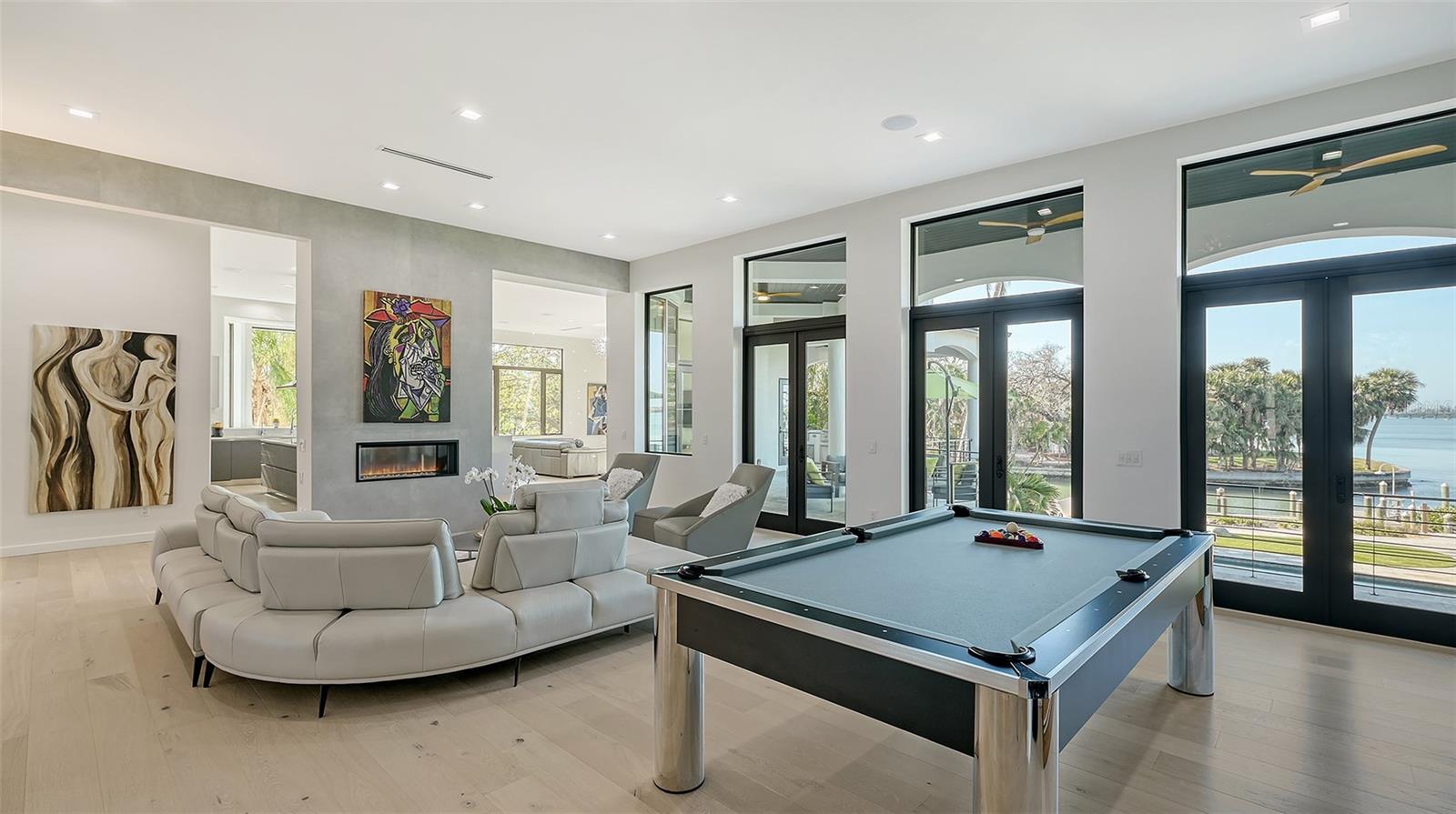 HARBOR ACRES SEC 2 - Residential