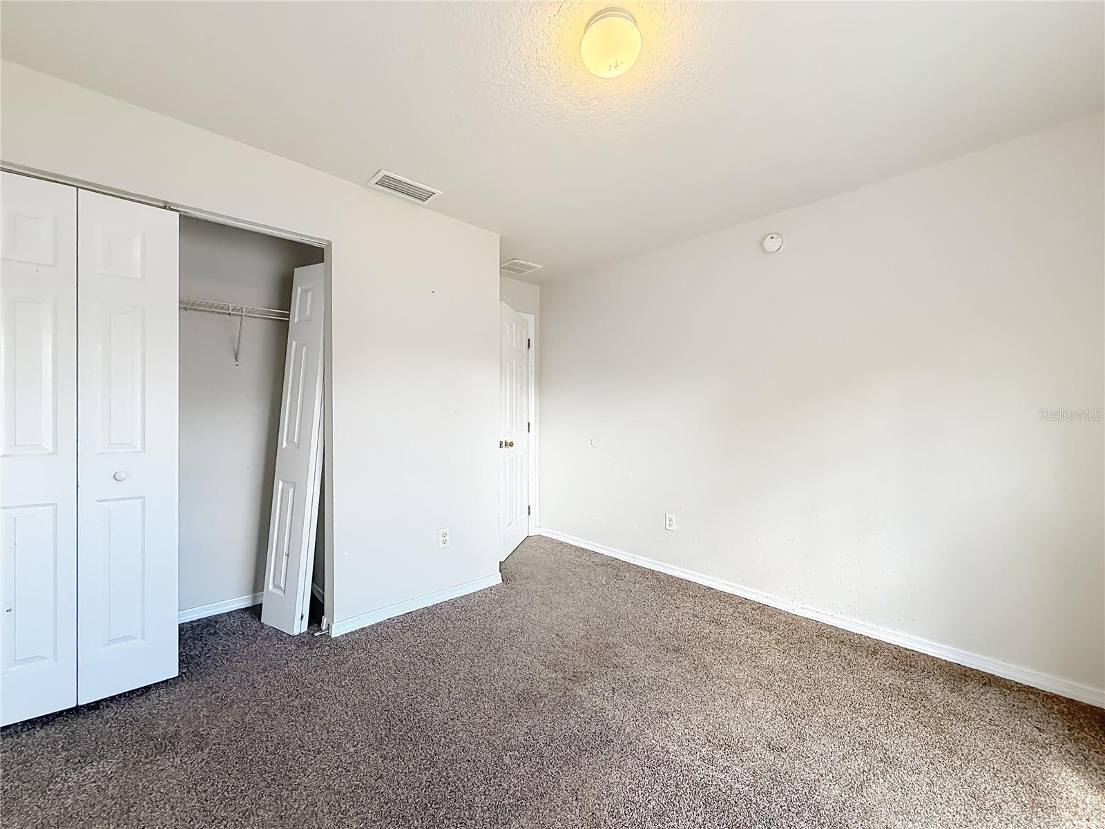 SILVER SPGS SHORES UN 35 - Residential