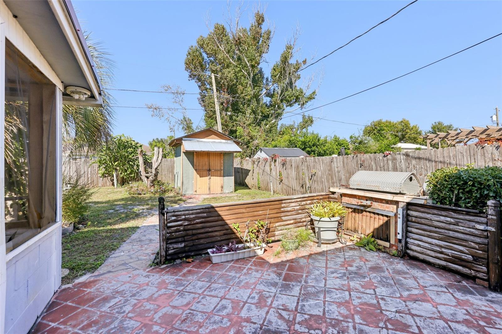 DELTONA LAKES UNIT 05 - Residential