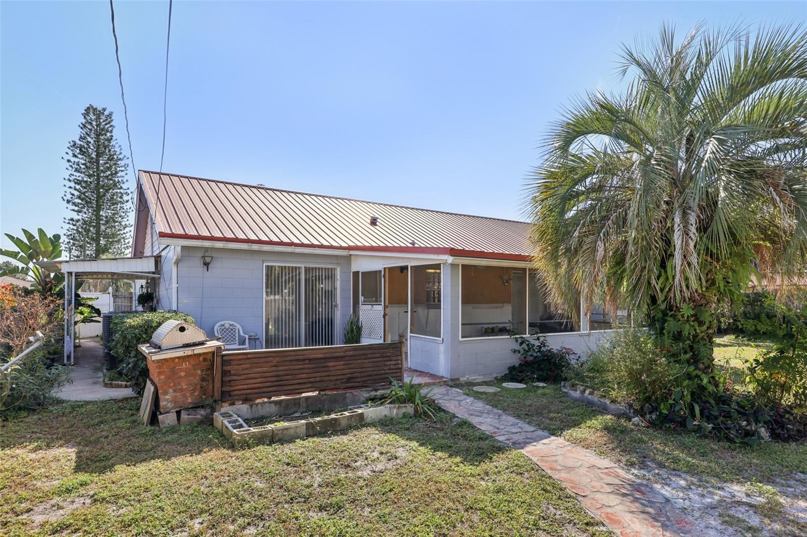 DELTONA LAKES UNIT 05 - Residential