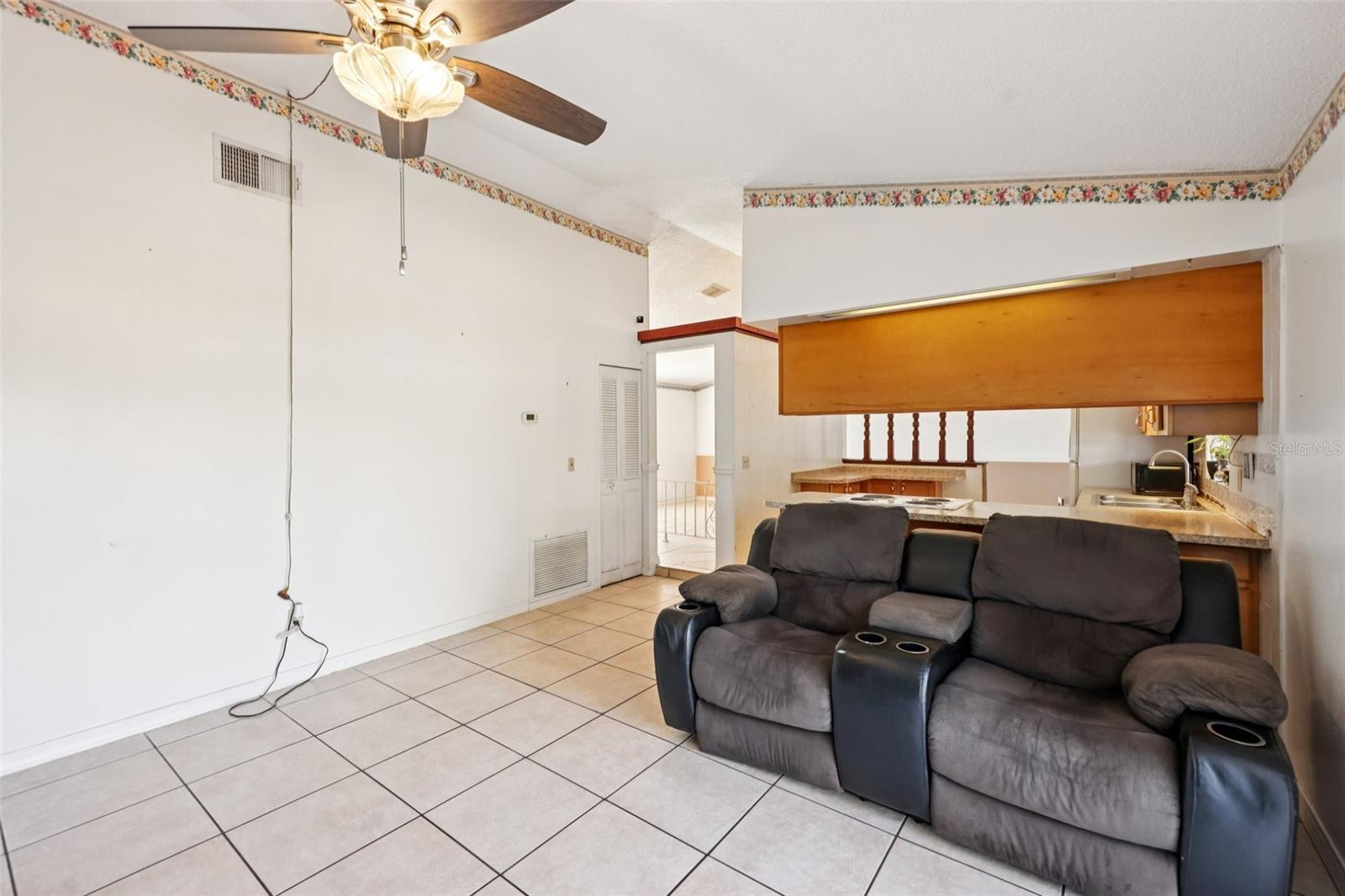 DELTONA LAKES UNIT 05 - Residential