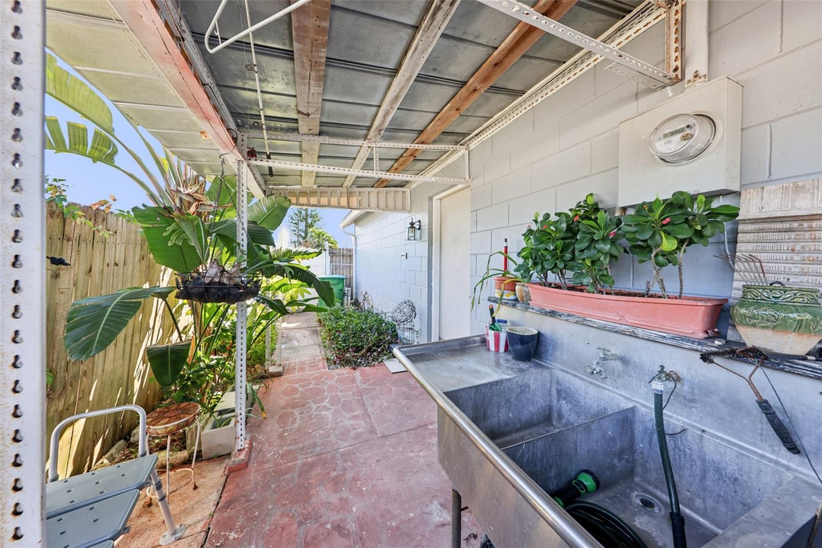 DELTONA LAKES UNIT 05 - Residential