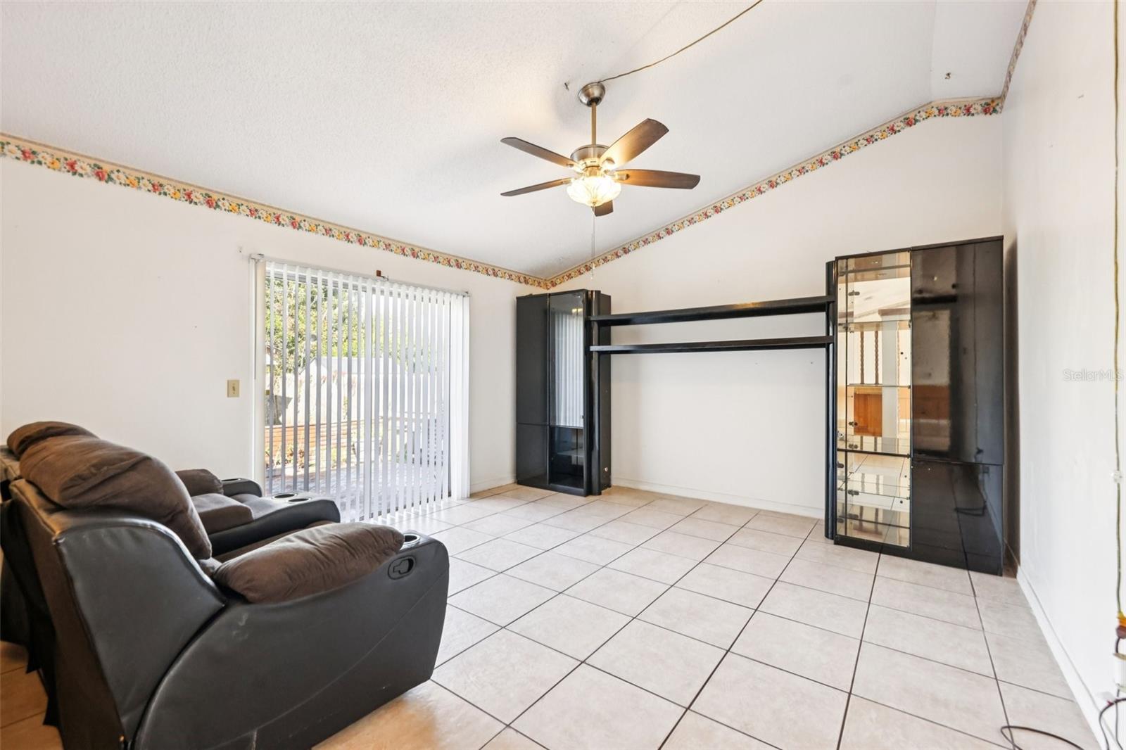 DELTONA LAKES UNIT 05 - Residential