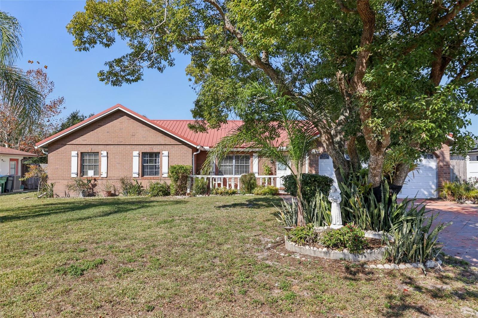 DELTONA LAKES UNIT 05 - Residential