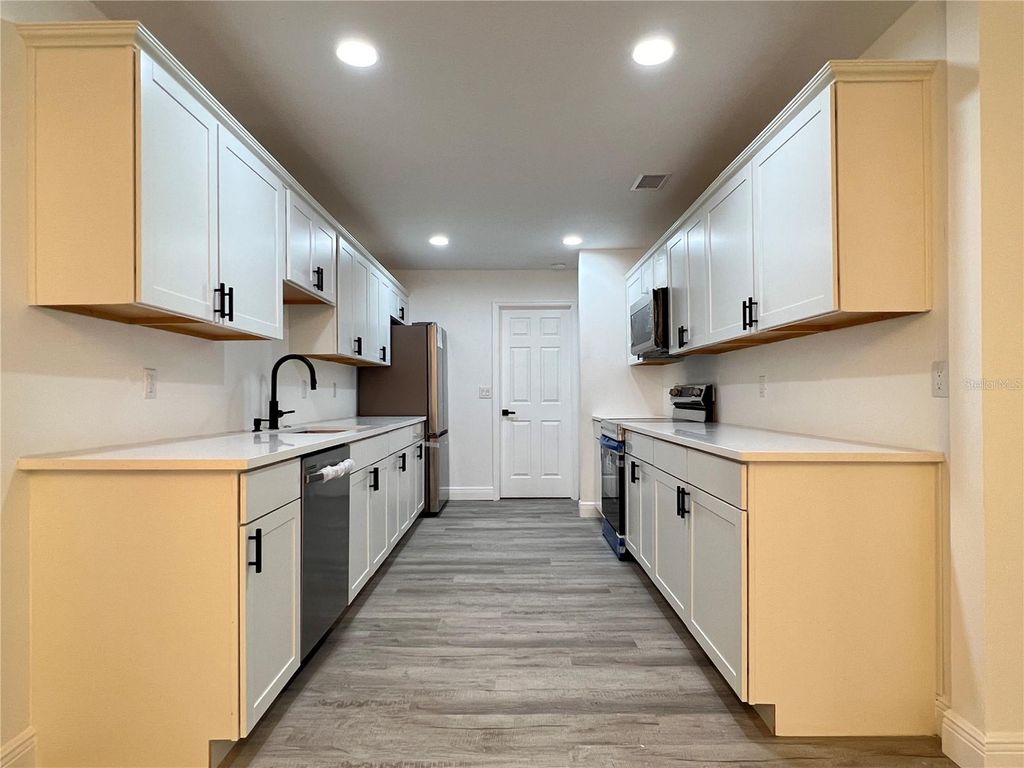Photo of 720 Park Lane, Kissimmee, FL 34741 (MLS # S5136793)