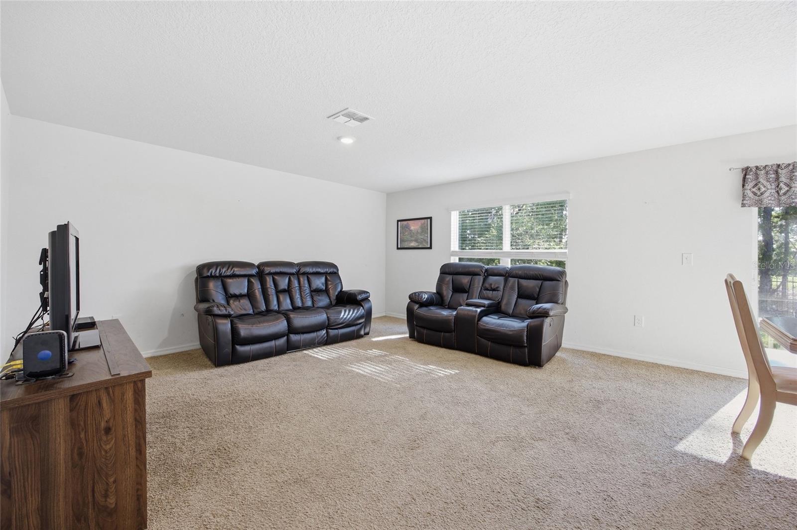 LAKE DIAMOND NORTH - Residential