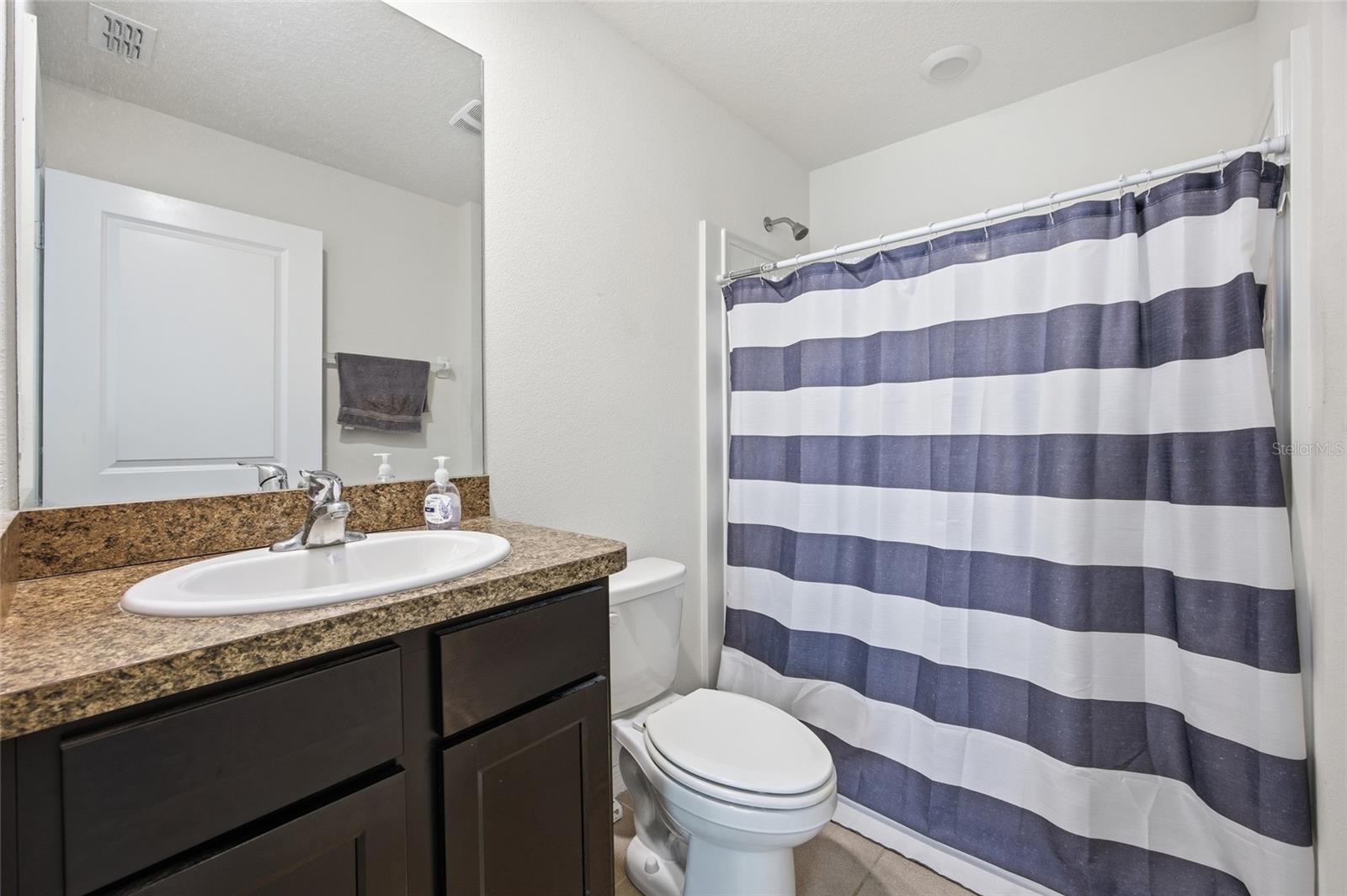 LAKE DIAMOND NORTH - Residential