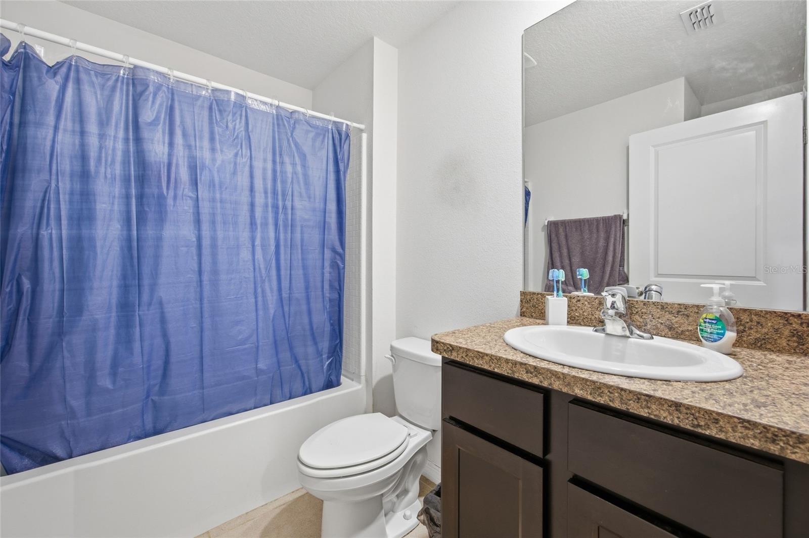 LAKE DIAMOND NORTH - Residential