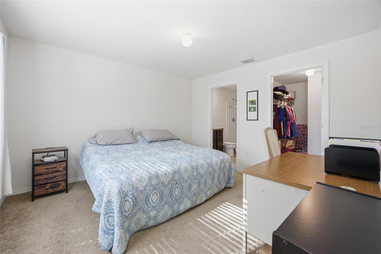 LAKE DIAMOND NORTH - Residential
