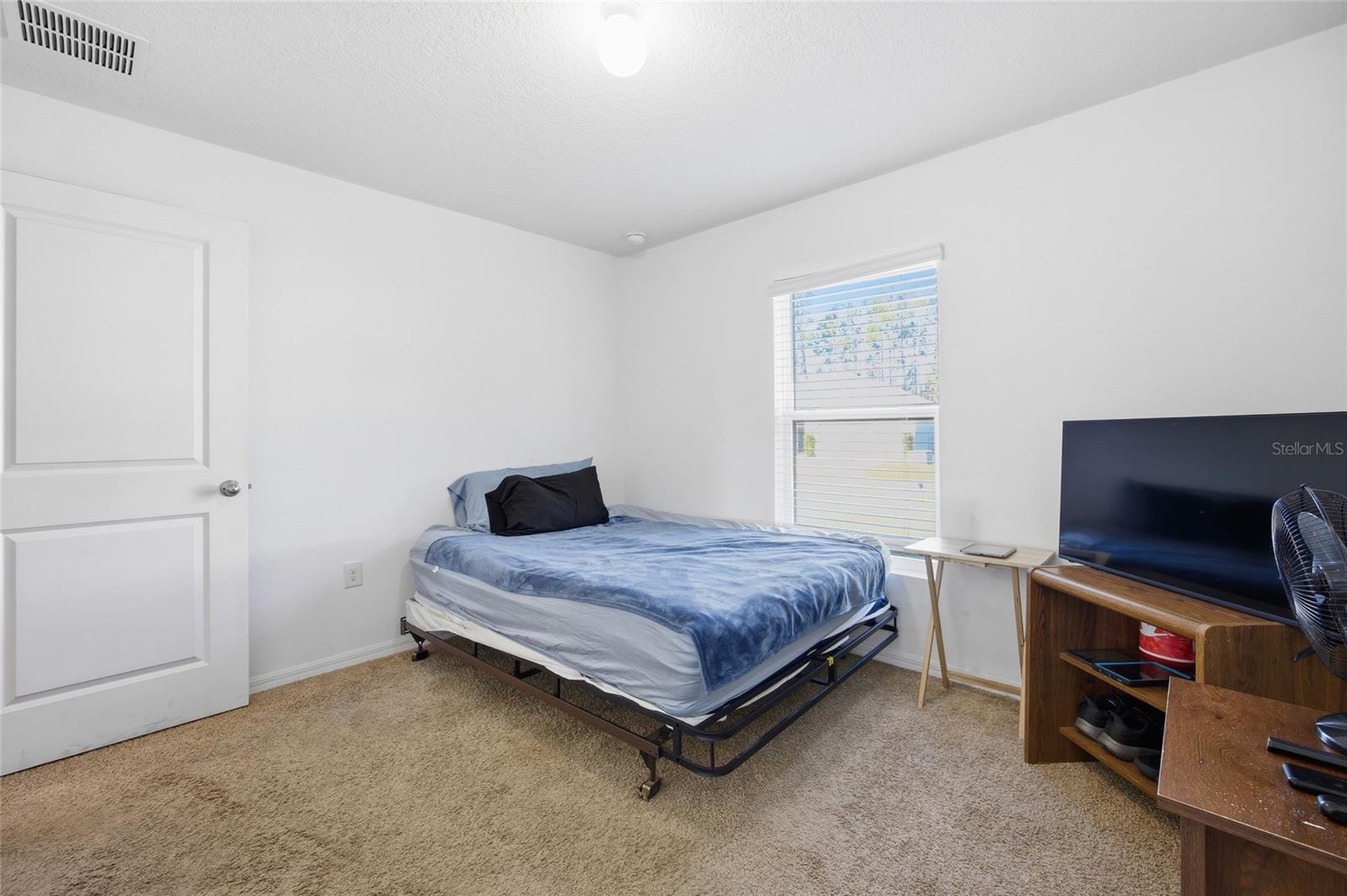 LAKE DIAMOND NORTH - Residential
