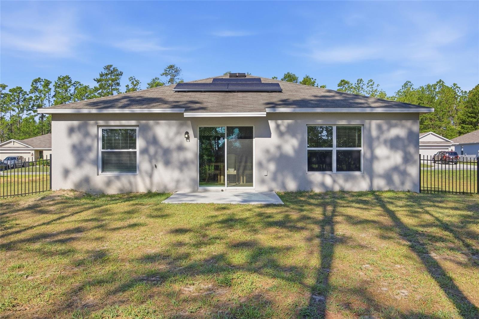 LAKE DIAMOND NORTH - Residential
